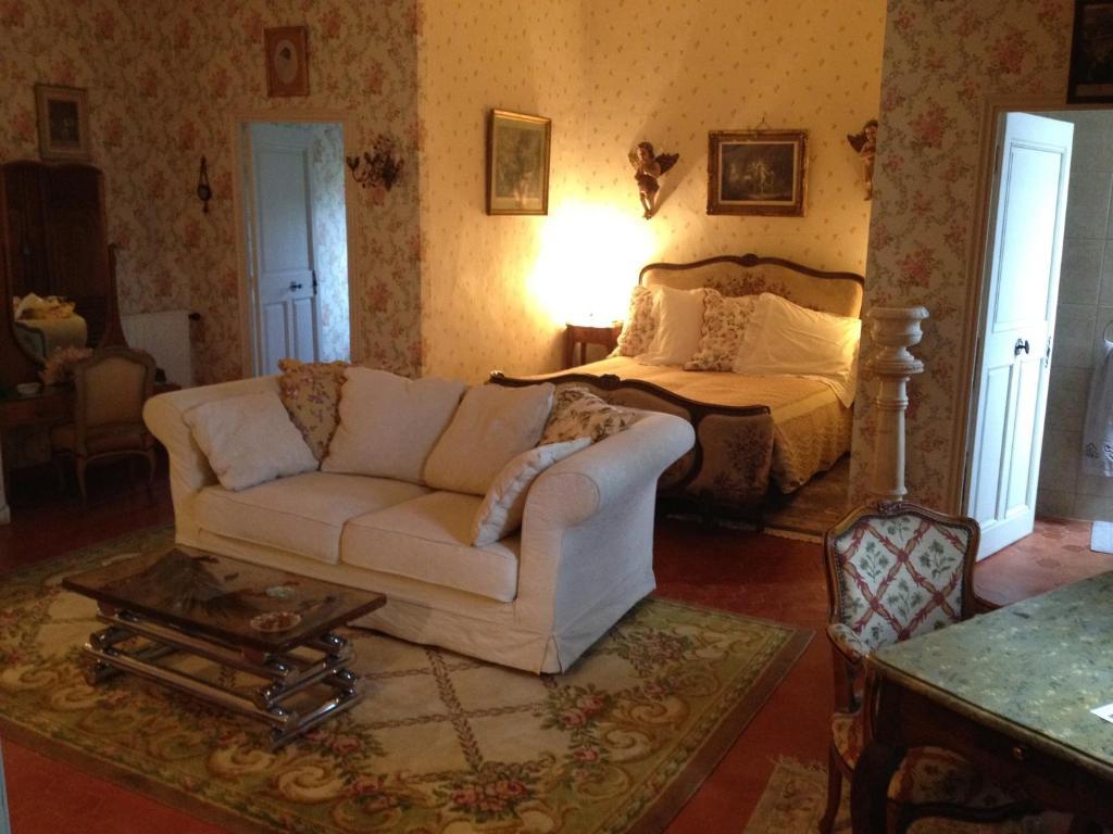 B&B Domaine Le Clos Du Pavillon Μπρινιόλ Δωμάτιο φωτογραφία