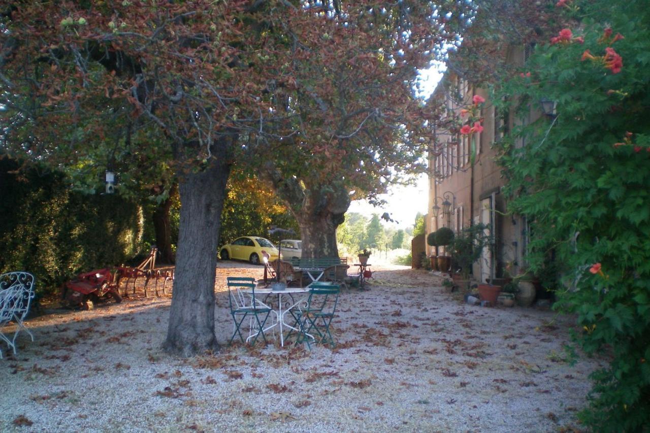 B&B Domaine Le Clos Du Pavillon Μπρινιόλ Εξωτερικό φωτογραφία